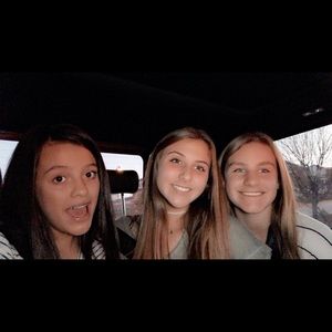 Meet your Posher, Avari